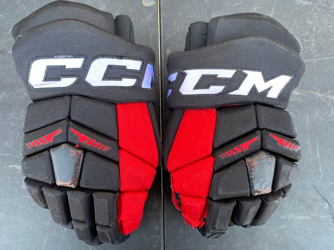 CCM HGTK Tacks Pro Stock Hockey Gloves 15" Blackhawks 3741