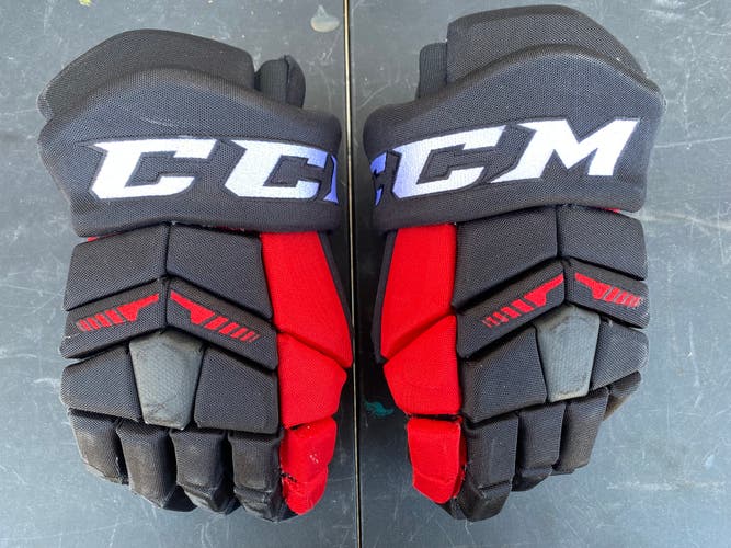 CCM HGTK Tacks Pro Stock Hockey Gloves 15" Blackhawks 3742