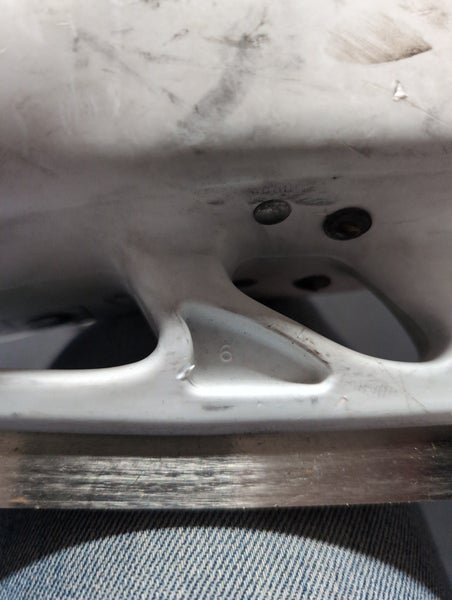 Used Junior CCM 652 Super Tacks Hockey Goalie Skates Size 5