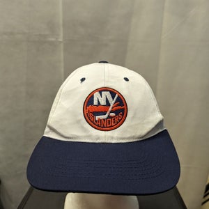 Vintage New York Islanders Twins Enterprises Dime Snapback Hat NHL