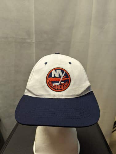 Vintage New York Islanders Twins Enterprises Dime Snapback Hat NHL
