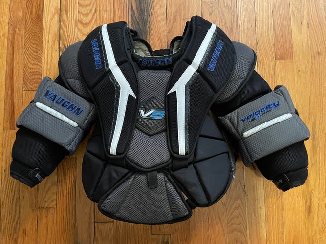 Used Small Vaughn Velocity V9 Goalie Chest Protector