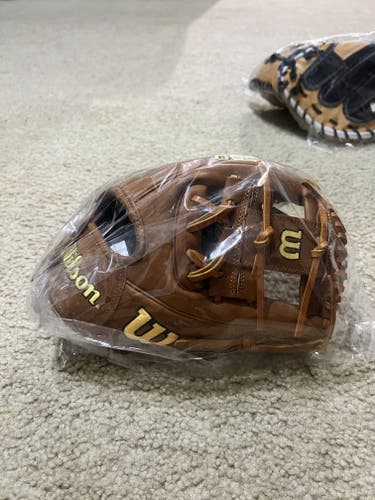 Wilson A2000 DP15 11.5" Baseball Glove: WBW100108115