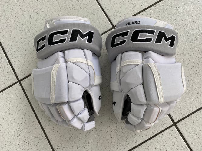 CCM 14" Pro Stock HG12 Gloves Vilardi Kings EUC