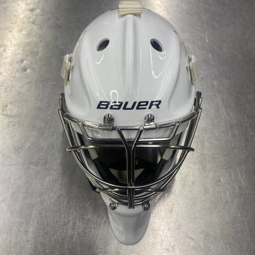 Used Senior Medium Bauer 960 Goalie Mask Special Edition