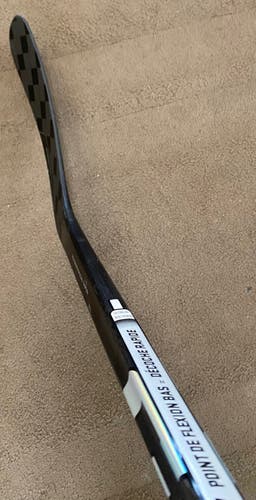 New Senior CCM RibCor Trigger 8 Pro Right Handed Hockey Stick P29 75 flex
