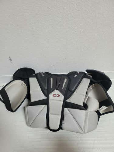 Used Easton S9 Md Hockey Shoulder Pads