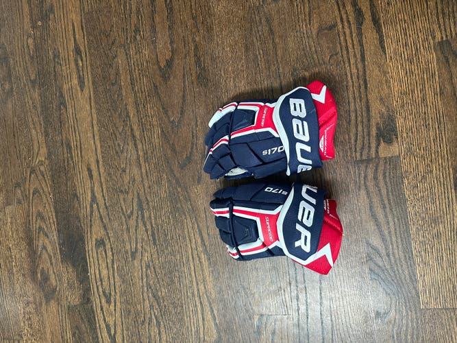 Used  Bauer 14"  Supreme S170 Gloves