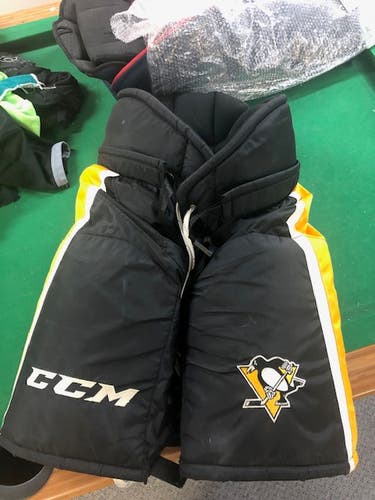 CCM Pro Stock L HP35 Hockey Pants- Pittsburgh Penguins PIT