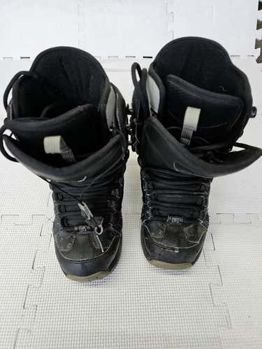 Used Dc Shoes Sb Boots Junior 05 Boys' Snowboard Boots