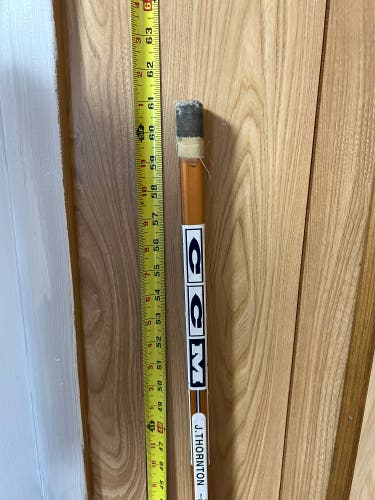 Used Senior CCM Right Handed Mid Pattern Vector Hockey Stick