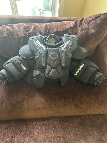 Used  Vaughn SLR3 Pro Carbon Goalie Chest Protector