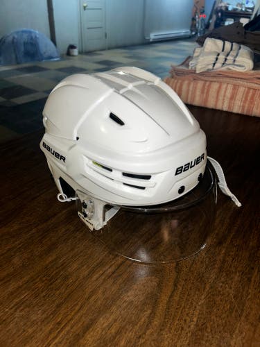 Used Large Bauer  Re-Akt Helmet
