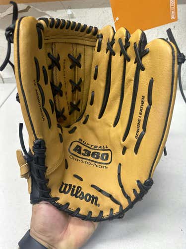 Used Wilson A0360tres14 14" Fielders Gloves