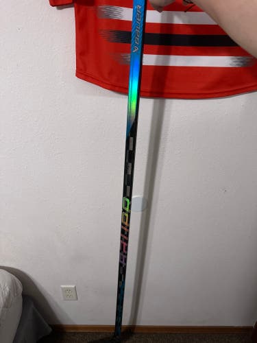 New Senior Bauer Right Handed P92 Nexus Sync Hockey Stick