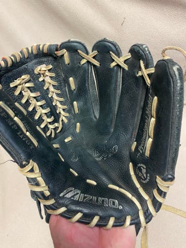 Used Right Hand Throw Mizuno Infield Premier Pro Baseball Glove 11.75"