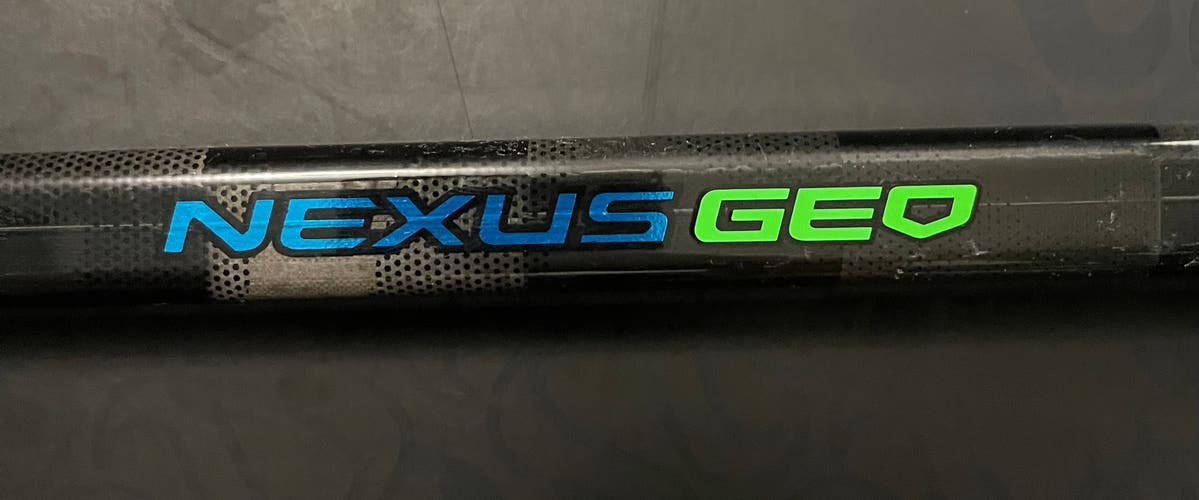 Bauer Nexus Geo RH P88 87 Flex Hockey Stick