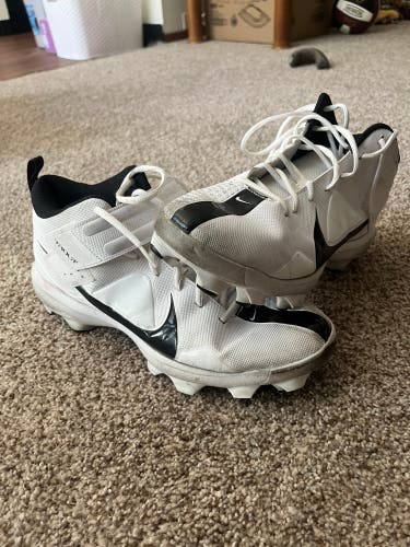 White Used Men's Nike Molded Cleats Force Zoom Trout 7