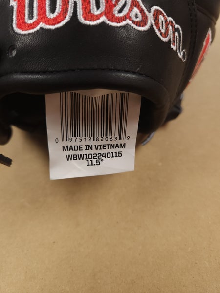 New 2024 Matt McLain Wilson April GOTM Right Hand Throw Infield A2000 Baseball Glove 11.5"