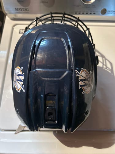 Used Medium Bauer  Re-Akt 85 Helmet
