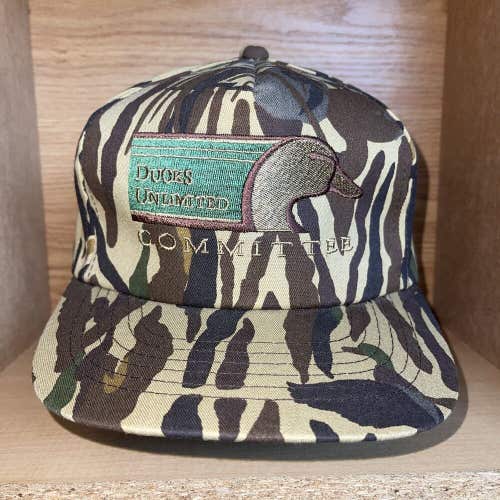 Vintage Ducks Unlimited Snapback Hat Waterfowl Camo Hunting Committee YoungAn