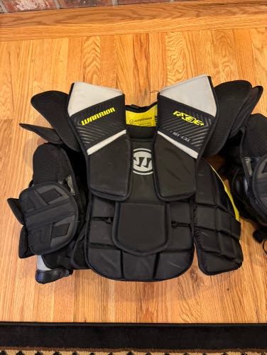 Used  Warrior  RX3E+ Goalie Chest Protector