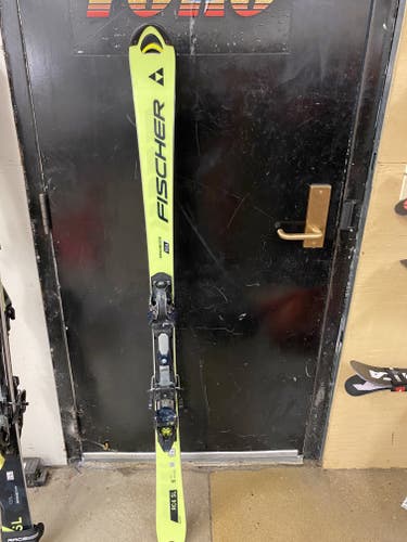 Used 2023 Women's Fischer 158 cm Racing RC4 World Cup SL Skis With Bindings Max Din 18