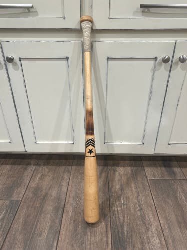 Veteran baseball wooden bat 31 inch 26 ounce