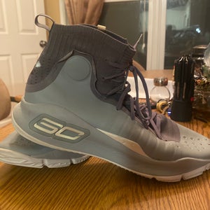 New Size 11.5 (Women's 12.5) Under Armour Curry 4 Shoes