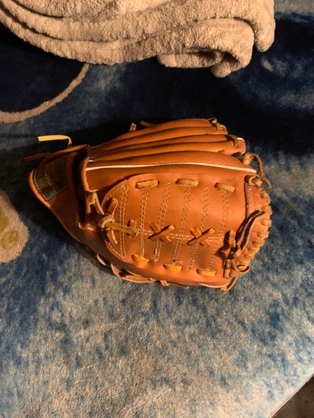 Used Winners Choice AA-231 Glove