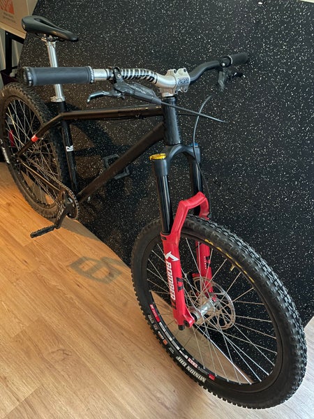 NS Surge Evo - Pedal Room