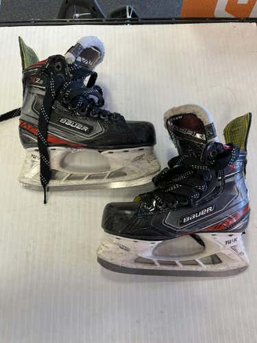Used Bauer X2.9 Junior 01.5 Ice Hockey Skates