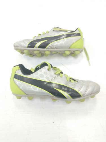 Used Puma Junior 02 Cleat Soccer Outdoor Cleats