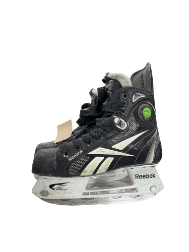 Used Reebok 8k Junior 02 Ice Hockey Skates