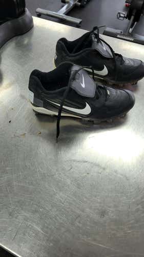 Used Nike Vapor Junior 06 Baseball And Softball Cleats