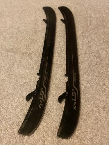 Bauer Hockey Tuuk LS5 Carbon Steel Runners Size 254 A27