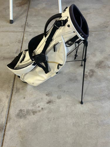 Vessel Player 2.0 Stand Bag