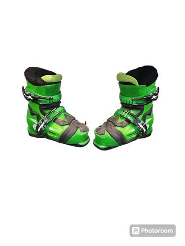 Used Elan Uflex 205 Mp - J01 Boys' Downhill Ski Boots