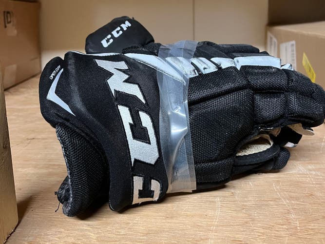 Senior Used 14" CCM Jetspeed Hockey Gloves