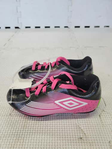 Used Umbro Youth 08.0 Cleat Soccer Outdoor Cleats