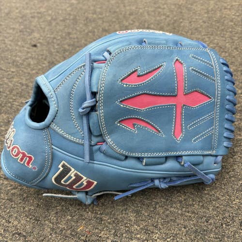 New Wilson A2000 May 2024 Glove of the Month (GOTM) B23 Sky Blue/Flamingo Pink 12" FREE SHIPPING