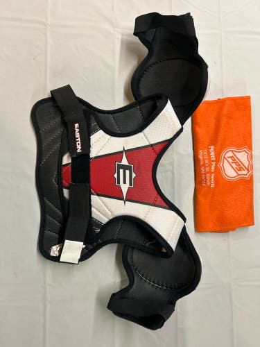 Easton Synergy SY50 Shoulder Pad Youth Large