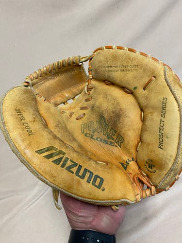Used Right Hand Throw Mizuno Catcher's Mpr c001 Baseball Glove