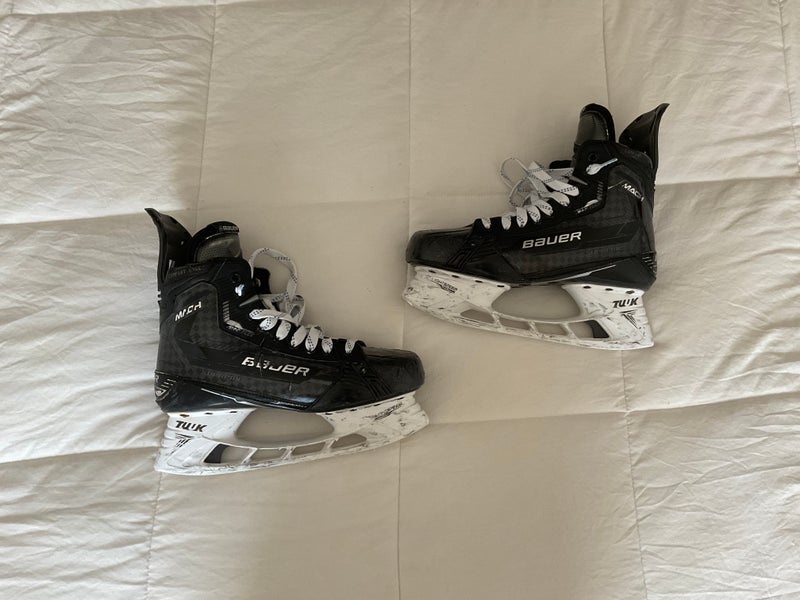 CUSTOM PRO STOCK Used Senior Bauer Supreme Mach Hockey Skates Regular Width 9.5