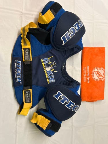 Itech Lil Rookie Sp105 Shoulder Pad Youth Large
