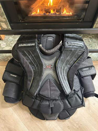 Used  Bauer  Vapor 2X Pro Goalie Chest Protector