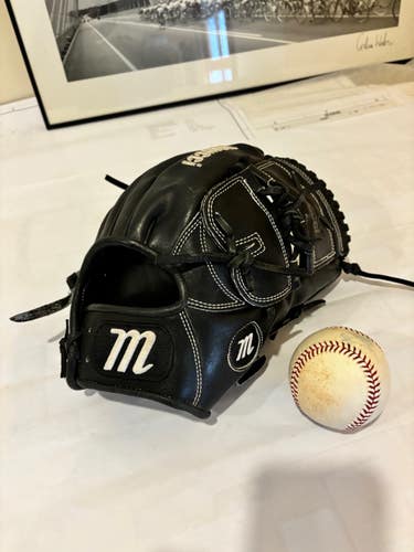 Used Right Hand Throw Marucci Infield Founders Series Baseball Glove 12"