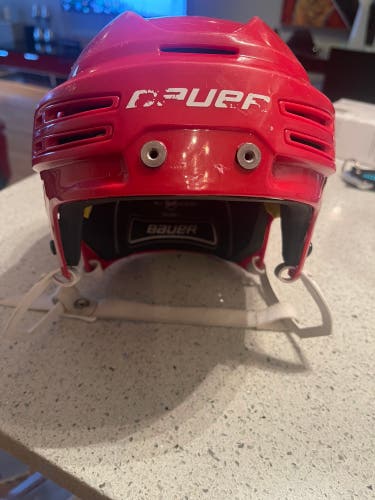 Bauer Reakt  70 hockey helmet size Small