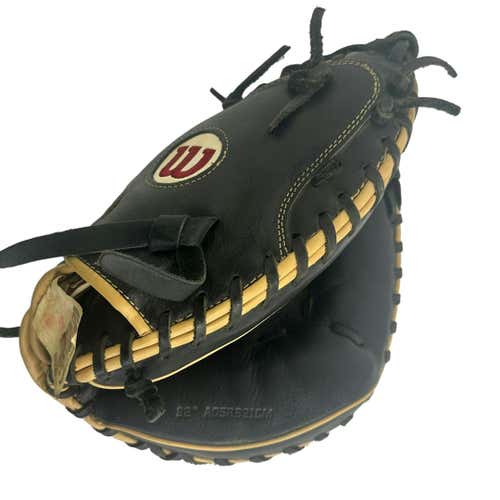 Used Wilson A500 Catcher Mitt 32 32" Catcher's Gloves