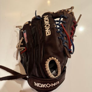 Used Right Hand Throw 11.25" Baseball Glove